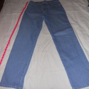 🌹 long, pinstriped, denim pants